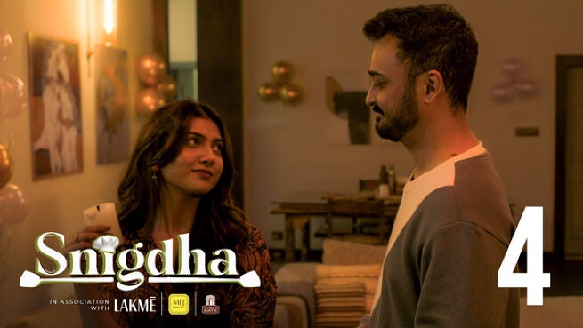 Snigdha season 1 episode 4 on Hoichoi
