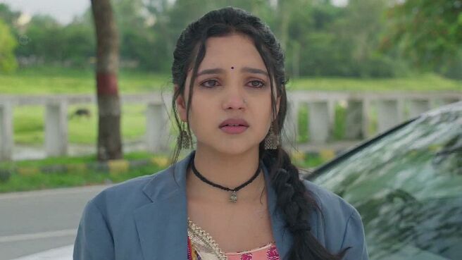 Vasudha season 1 episode 15 on Zee5