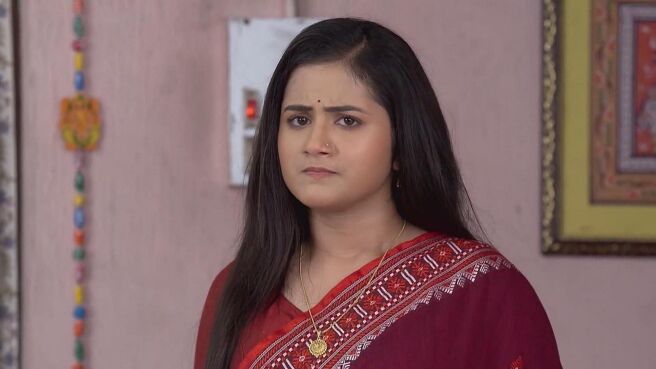 Mala Bodol season 1 episode 12 on Zee5