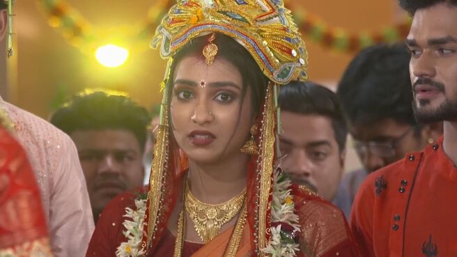 Madhura Sansara season 1 episode 24 on Zee5
