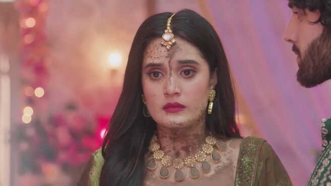 Jaane Anjaane Hum Mile season 1 episode 16 on Zee5