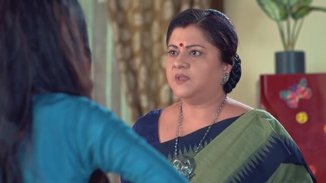 Madhura Sansara season 1 episode 1 on Zee5