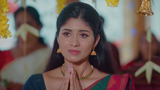 Apoorvaragam season 1 episode 13 on Zee5