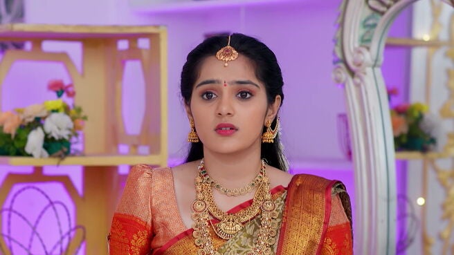 Kudumbasametham season 1 episode 46 on Zee5