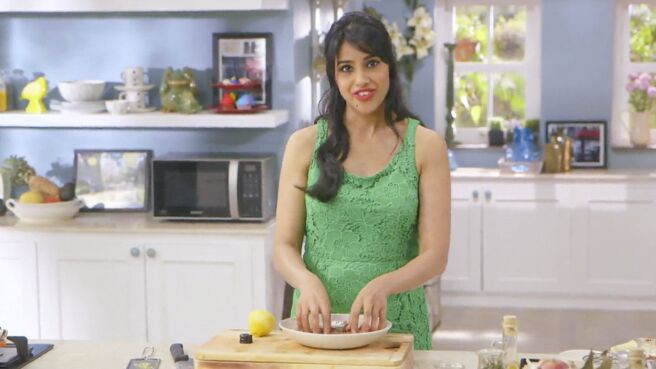 Ravinder's Kitchen season 1 episode 18 on Discovery Plus