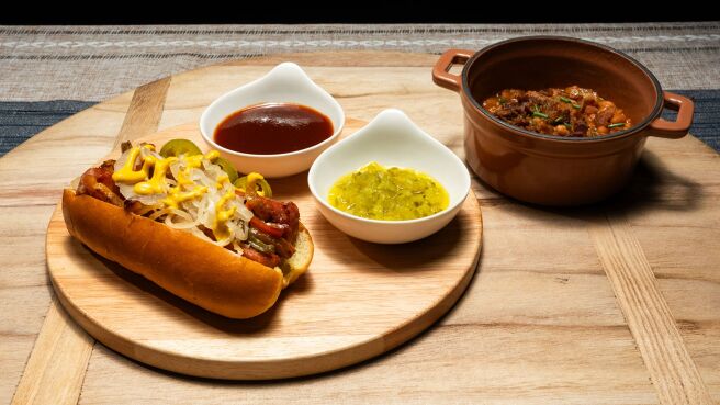 Family Recipe Showdown season 1 episode 6 on Discovery Plus