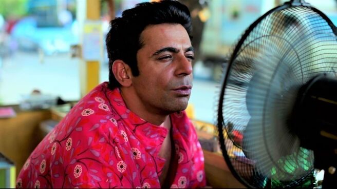 Sunflower season 1 episode 8 on Zee5