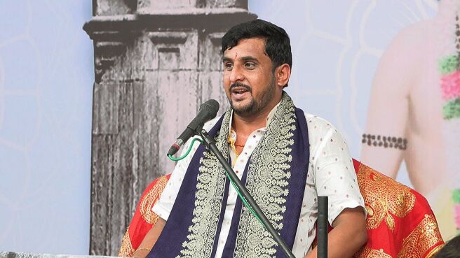 Gajar Kirtanacha Sohala Anandacha season 1 episode 10 on Zee5