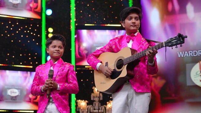 Sonar Jalsaghar season 1 episode 44 on Zee5