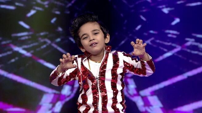 Dance with Me season 1 episode 4 on Zee5
