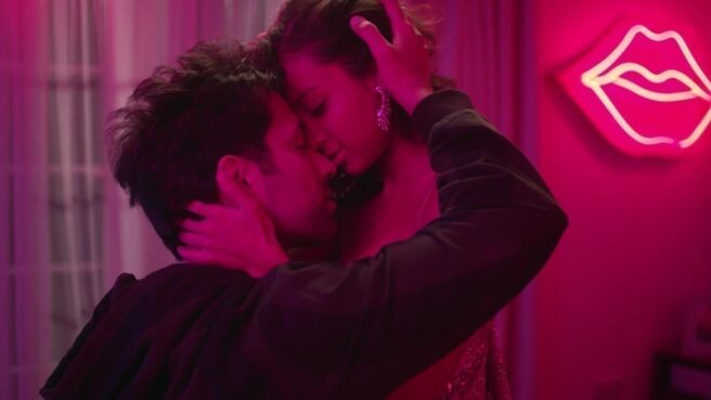 Never Kiss Your Best Friend season 1 episode 8 on Zee5