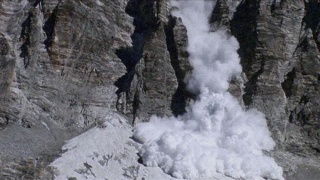 Decoding Disasters season 1 episode 1 on Discovery Plus