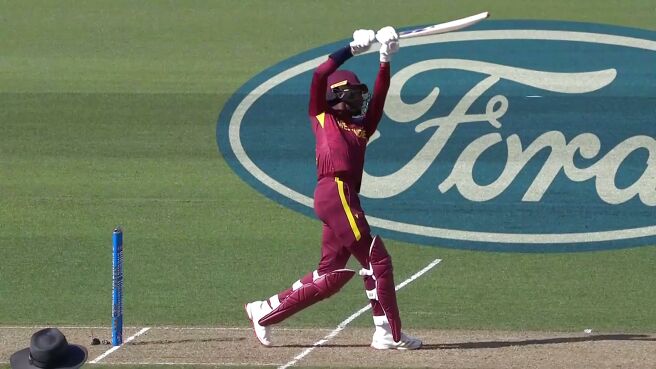 Six! Pierre Whacks It Straight Down The Ground on Sony LIV