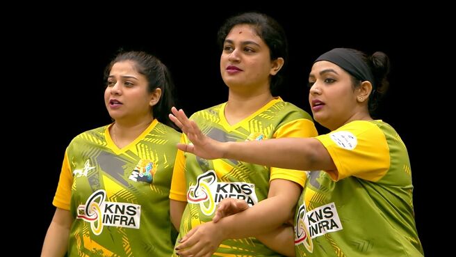 Queens Premier League season 1 episode 1 on Zee5