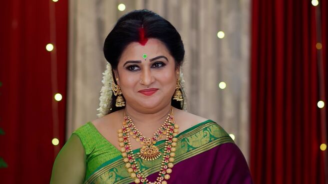 Kudumbasametham season 1 episode 47 on Zee5