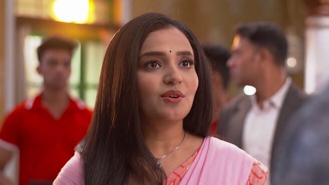 Anondi season 1 episode 3 on Zee5