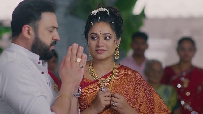 Meghasandesam season 1 episode 4 on Zee5