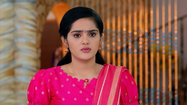 Kudumbasametham season 1 episode 43 on Zee5