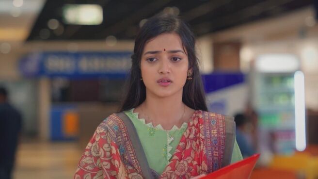 Ninaithen Vandhai season 1 episode 14 on Zee5