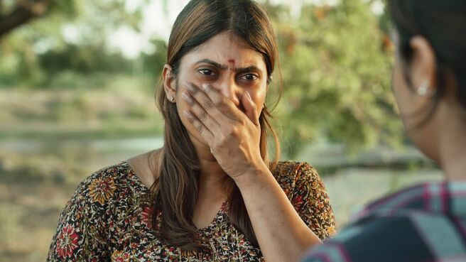 Sattamum Needhiyum season 1 episode 6 on Zee5