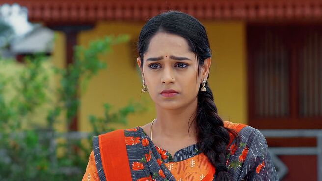Gharana Mogudu season 1 episode 8 on Zee5