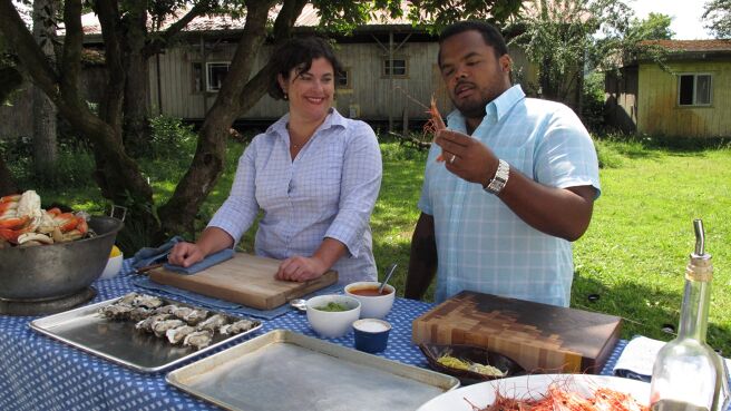 Man Fire Food season 1 episode 5 on Discovery Plus