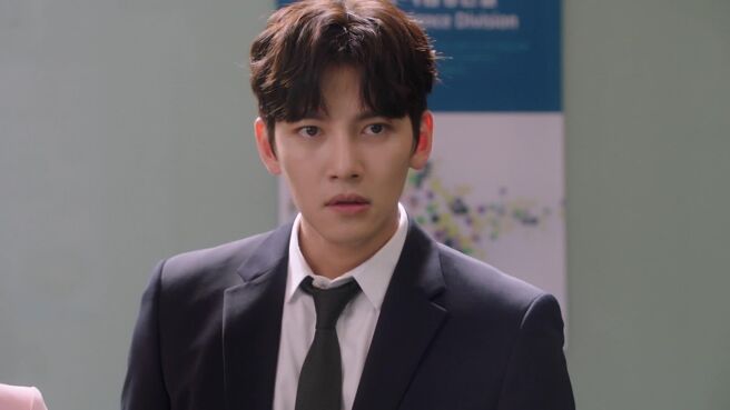 Suspicious Partner season 1 episode 8 on Zee5