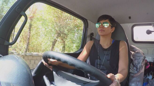 India's Deadliest Roads season 1 episode 6 on Discovery Plus