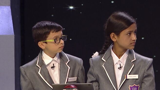 Discovery School Super League season 1 episode 2 on Discovery Plus