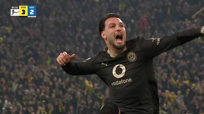 Penalty! Bensebaini's Spot-Kick Caps Off Dortmund's Remarkable Fightback on Sony LIV