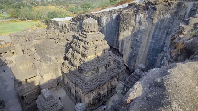 India : Marvels & Mysteries with William Dalrymple season 1 episode 7 on Discovery Plus