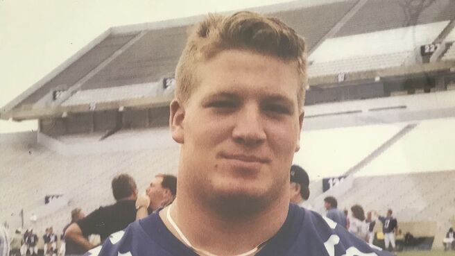 A Killer Among Friends season 1 episode 1 on Discovery Plus