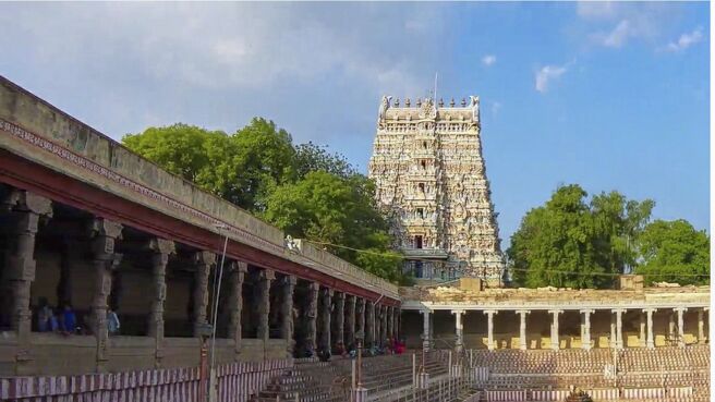 Meenakshi Amman & The Marvel Of Madurai season 1 episode 1 on Discovery Plus