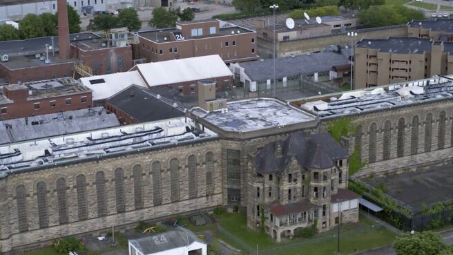 History's Greatest Escapes with Morgan Freeman season 1 episode 4 on Discovery Plus