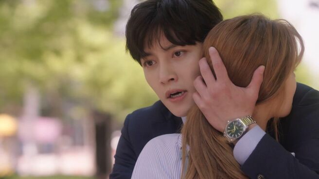Suspicious Partner season 1 episode 12 on Zee5