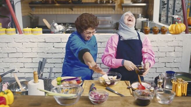 Star vs. Food: Malaysia season 1 episode 7 on Discovery Plus