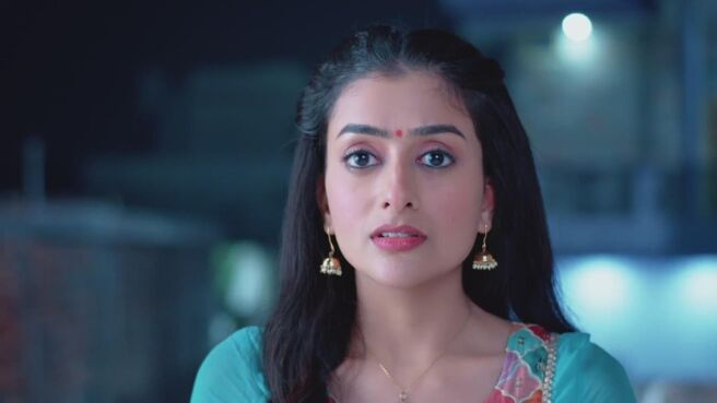 Shivika season 1 episode 17 on Zee5