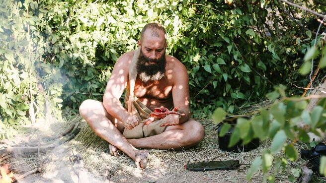 Naked & Afraid Alone season 1 episode 2 on DiscoveryPlus