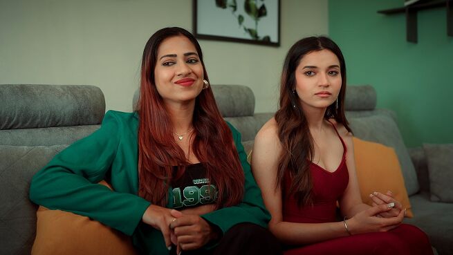 Flatmates season 1 episode 5 on Chaupal