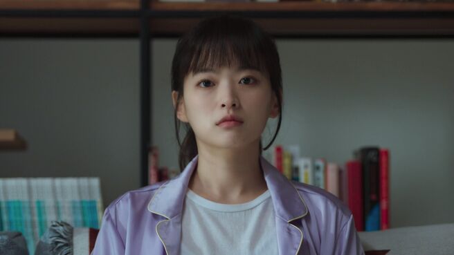 Be Melodramatic  season 1 episode 6 on Zee5