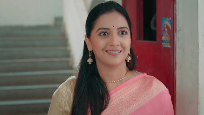 Smart Play - Veen Doghatli Hi Tutena season 1 episode 4 on Zee5