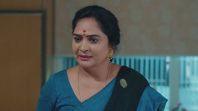 Auto Vijayashanthi season 1 episode 13 on Zee5