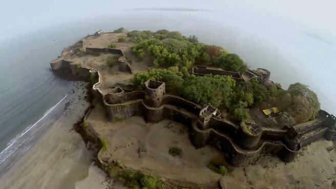 Ekaant: India's Abandoned History season 1 episode 17 on DiscoveryPlus