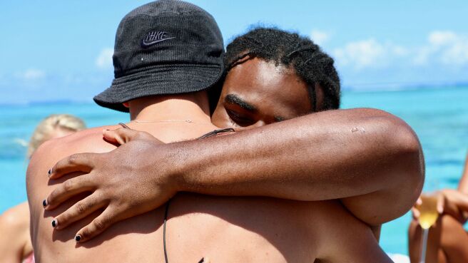 Heartbreak Island season 3 episode 8 on DiscoveryPlus