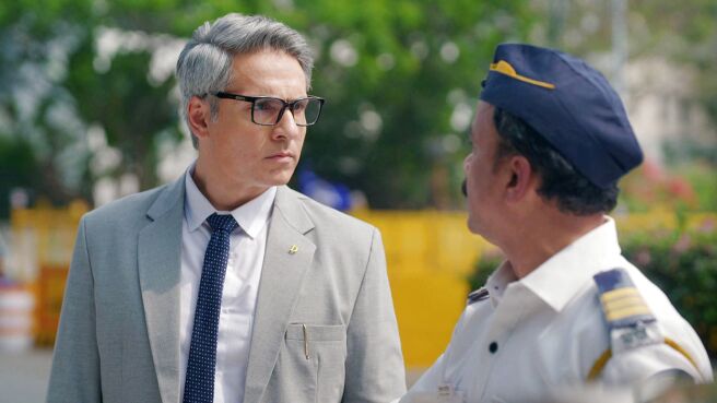 Hui Gumm Yaadein Ek Doctor, Do Zindagiyaan season 1 episode 1 on Sony LIV