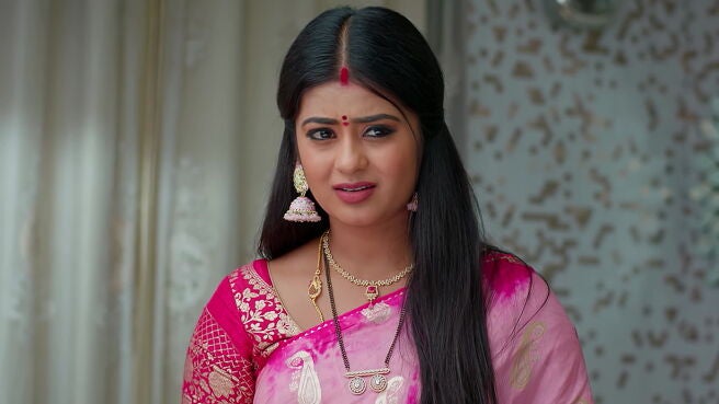 Aval Varuvala season 1 episode 77 on Zee5