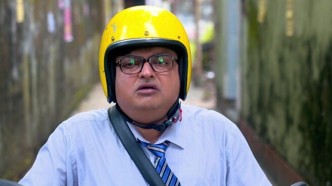 Sriman Bhogoban Das season 1 episode 22 on Zee5