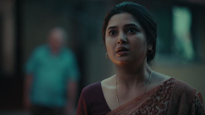 Devkhel season 1 episode 6 on Zee5