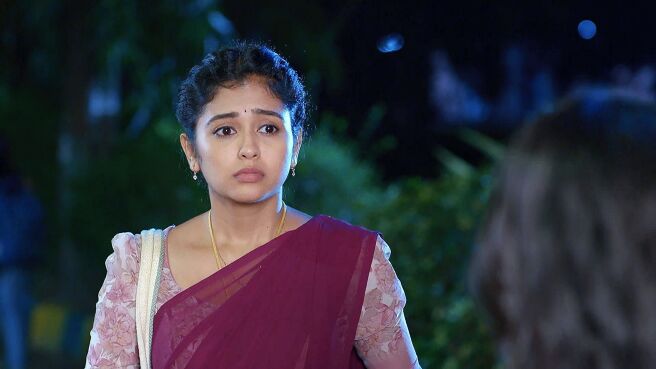 Rajakumari season 1 episode 10 on Zee5