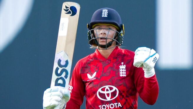 Wyatt-Hodge Kickstarts England's Chase on Sony LIV